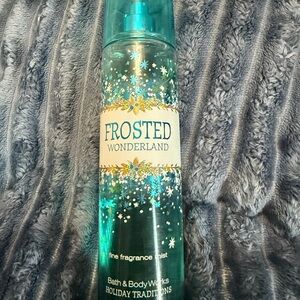 Bath & Body Works Frosted Wonderland Fine Fragrance Mist - Teal and Gold Accents